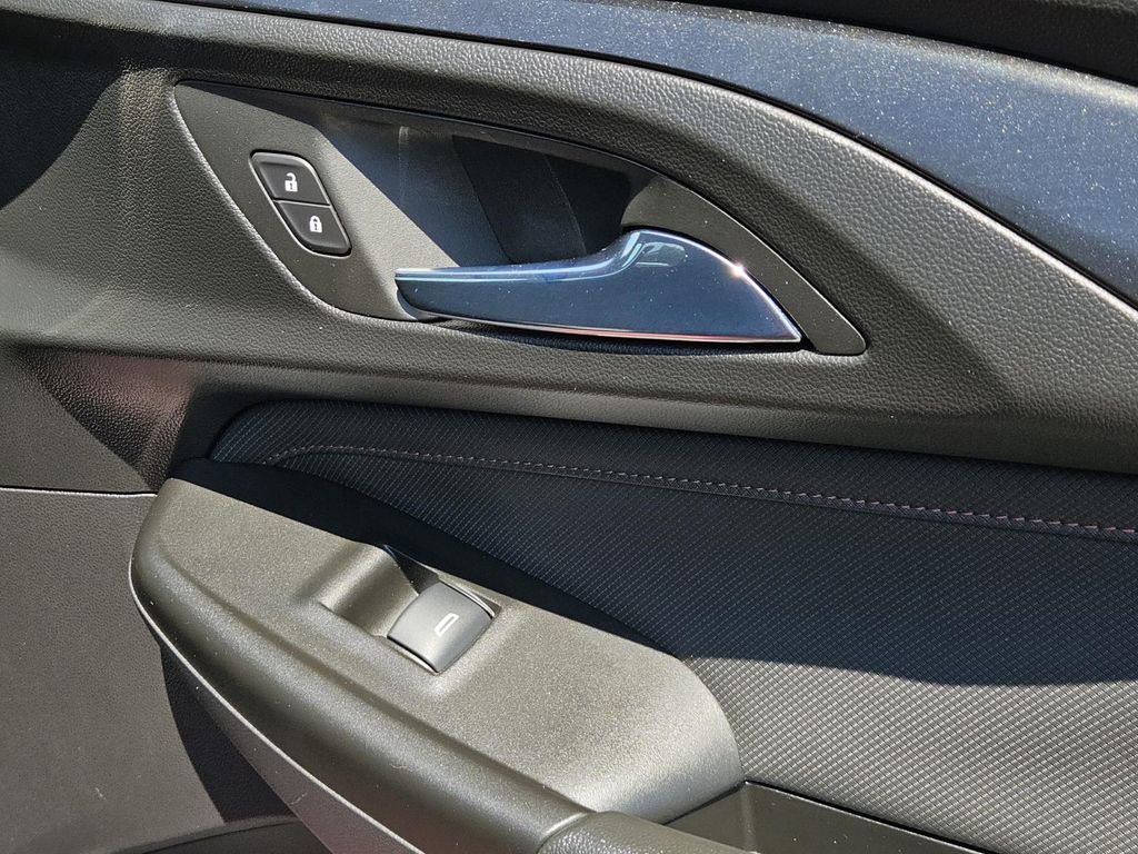 Used 2023 Chevrolet TrailBlazer RS w/ Convenience Package image 30