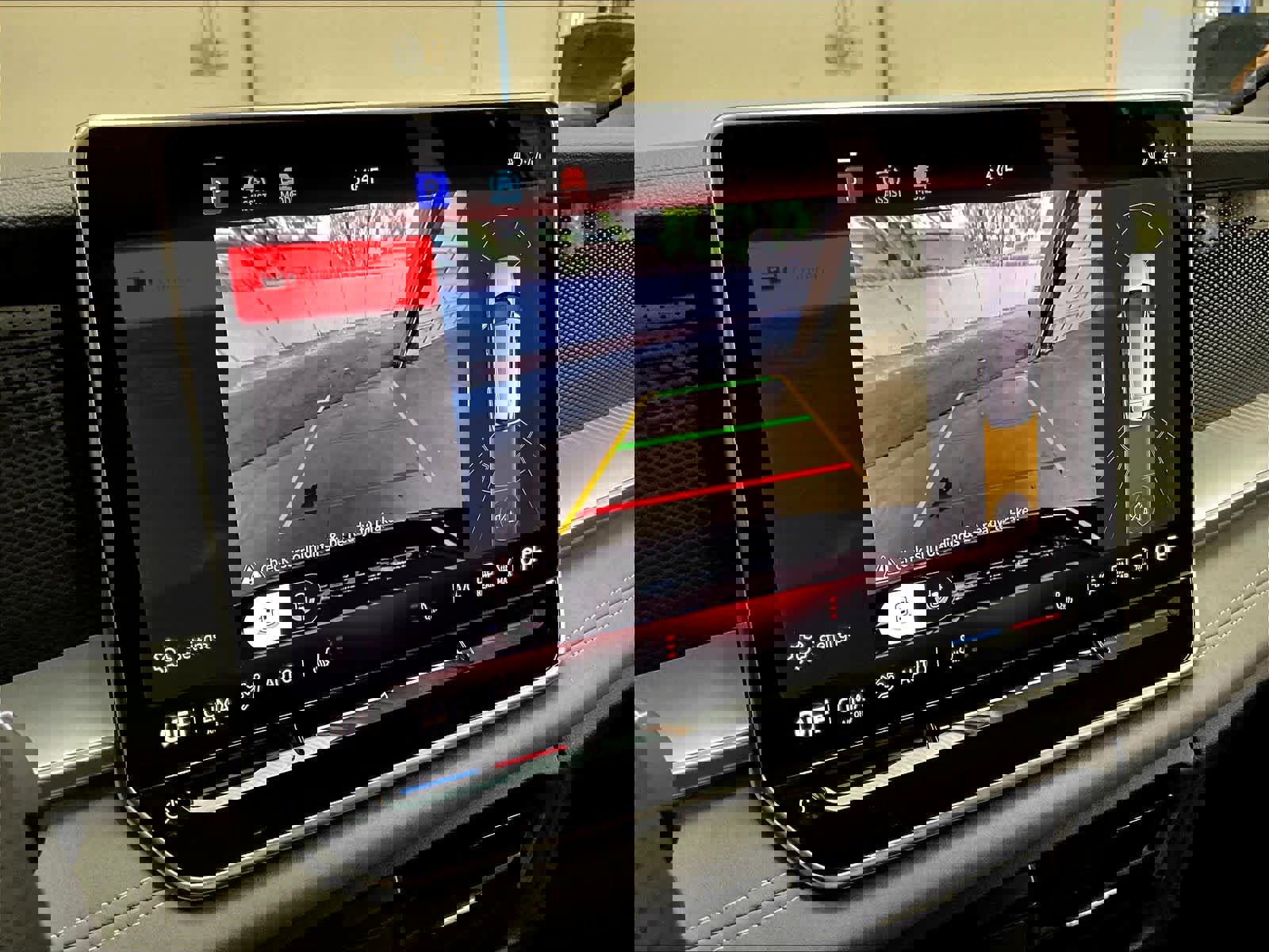 New 2026 Volkswagen Tiguan SE R-Line image 20