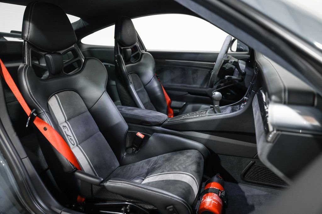 Used 2018 Porsche 911 GT3 w/ Sport Chrono Package image 22