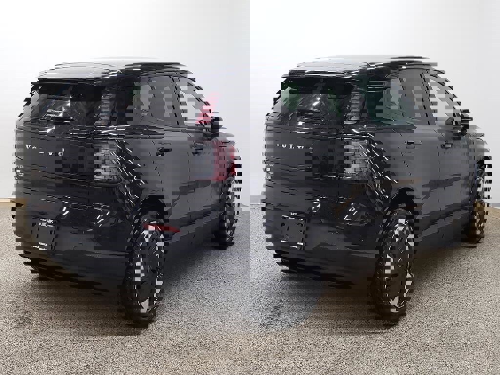 New 2026 Volvo EX30 Plus image 3