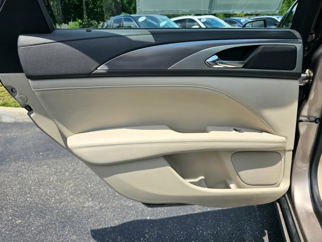 Used 2018 Lincoln MKZ Premiere w/ Magnetic Appearance Package AWD/4WD image 27