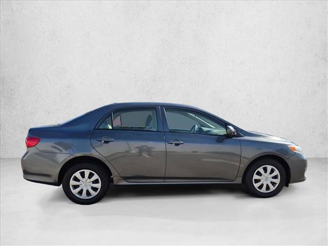 Used 2010 Toyota Corolla LE w/ LE EVP Pkg #1 FWD image 4