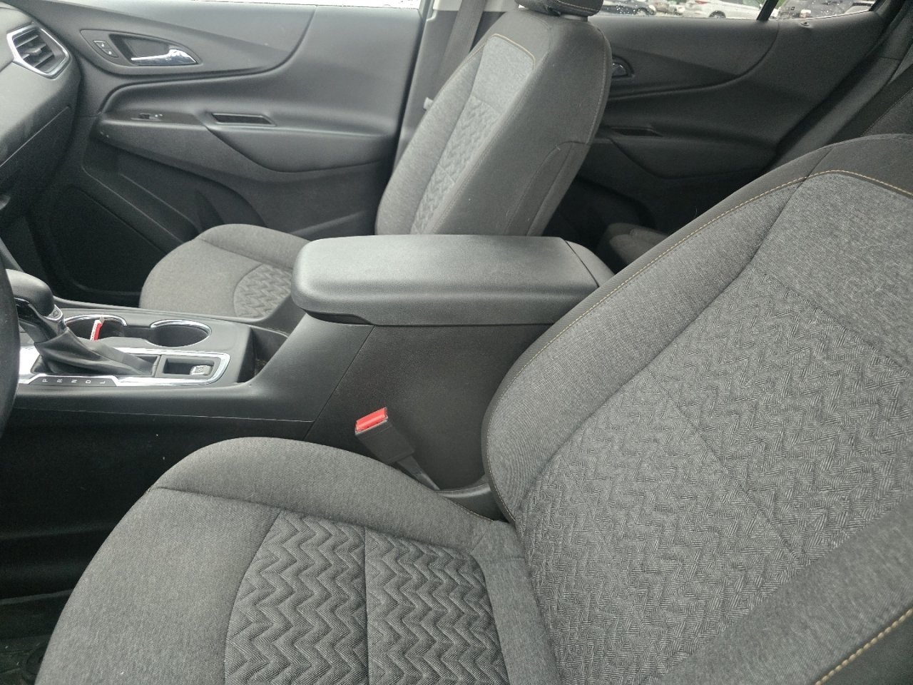 Used 2022 Chevrolet Equinox LT FWD image 17