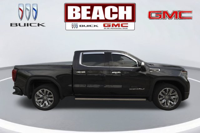 Used 2023 GMC Sierra 1500 Denali w/ Denali Reserve Package AWD/4WD image 2