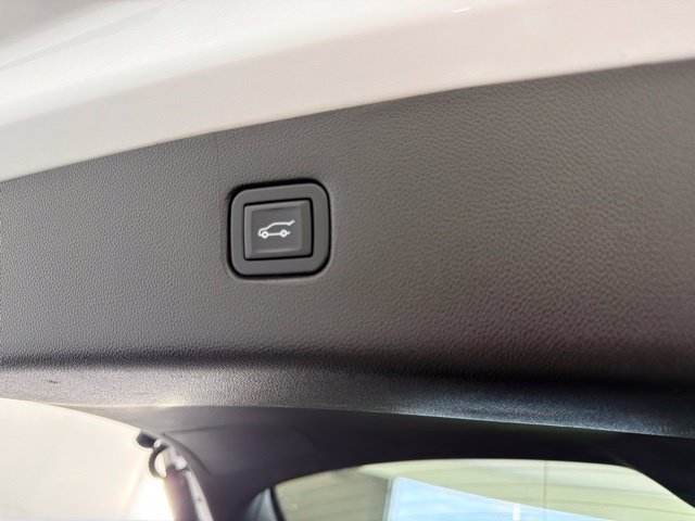 Used 2023 Chevrolet Blazer LT AWD/4WD image 31