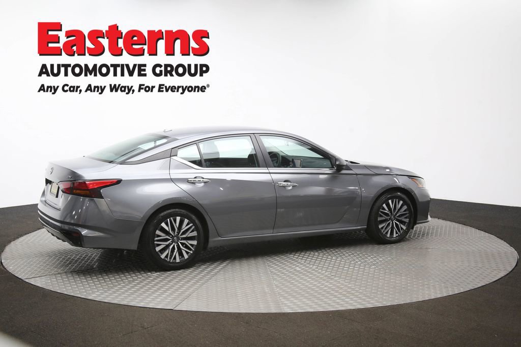 Used 2024 Nissan Altima 2.5 SV image 42