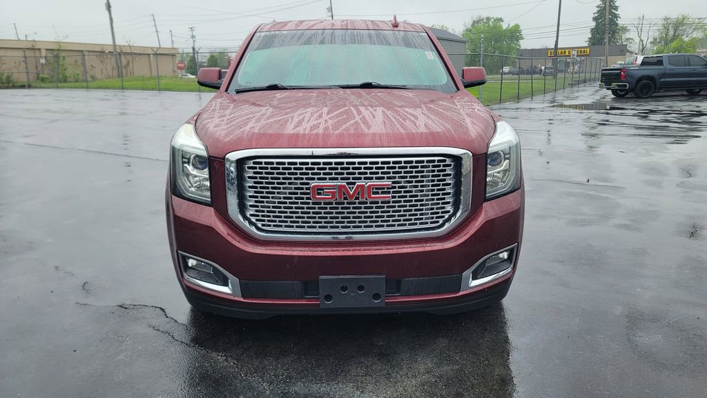 Used 2016 GMC Yukon SLE w/ Convenience Package AWD/4WD image 4