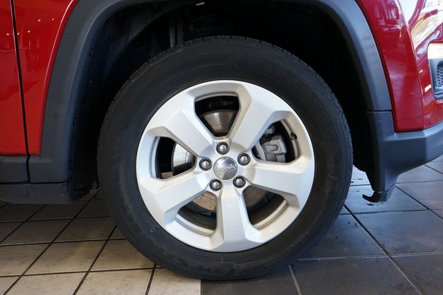 Used 2021 Jeep Compass Latitude image 48