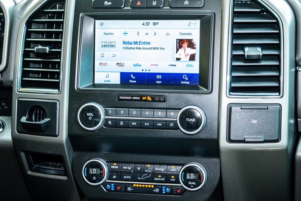 Used 2021 Ford Expedition XLT image 14