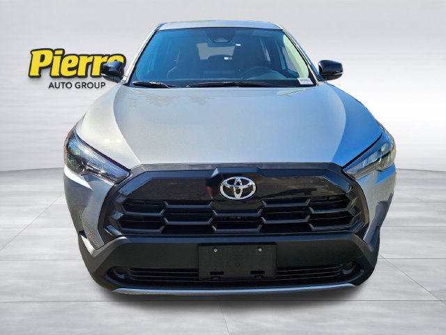 Used 2026 Toyota Corolla Cross LE AWD/4WD image 9