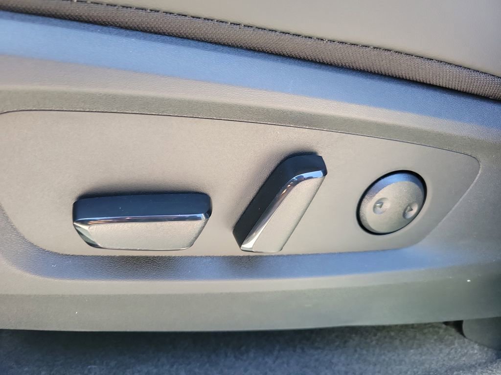 New 2026 Nissan Pathfinder Platinum image 27