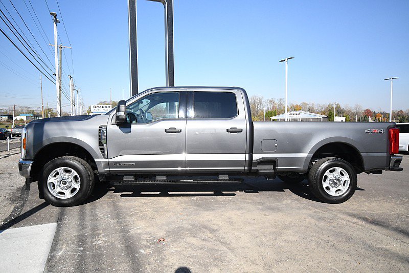 Used 2026 Ford F250 XLT AWD/4WD image 4
