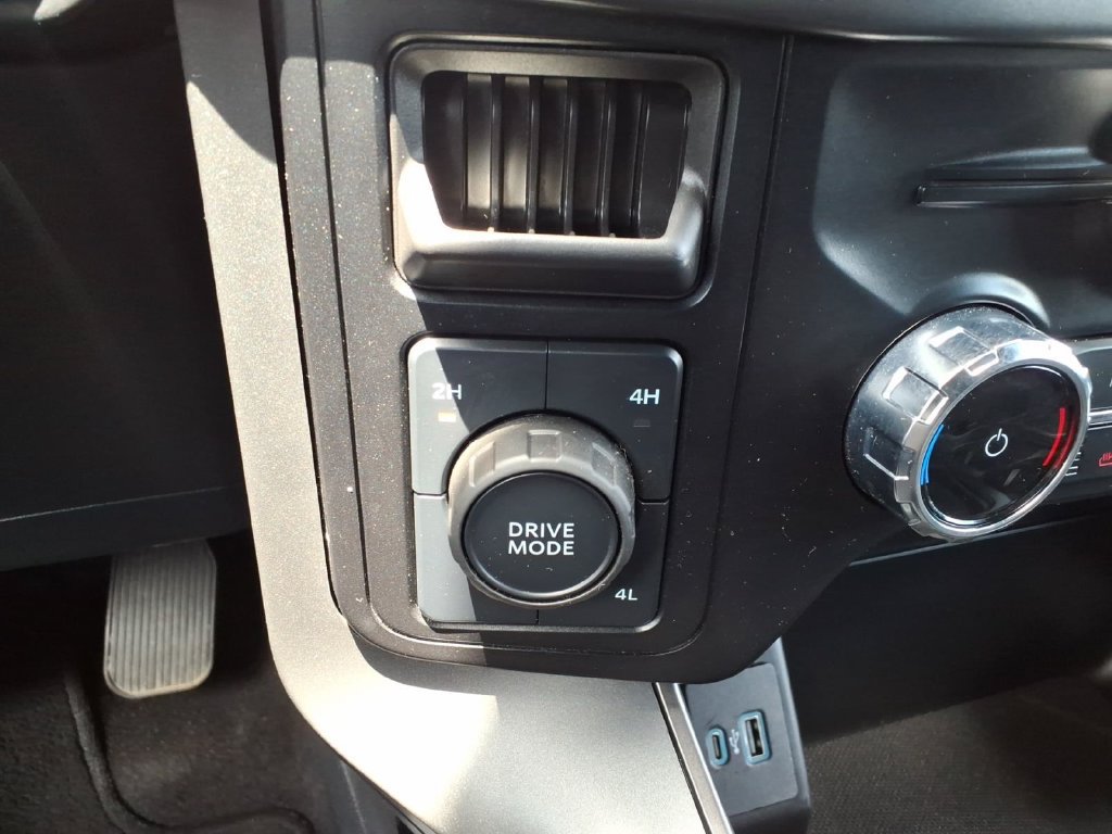 Used 2024 Ford F150 XLT w/ Equipment Group 302A MID AWD/4WD image 29