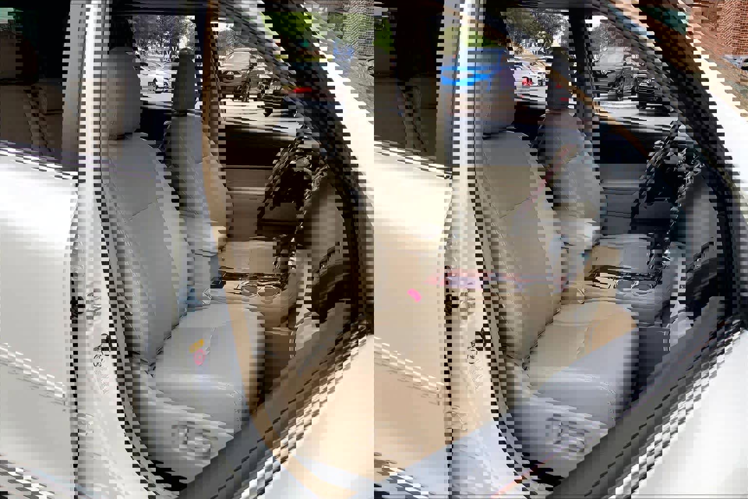 Used 2013 Toyota Highlander Limited image 8