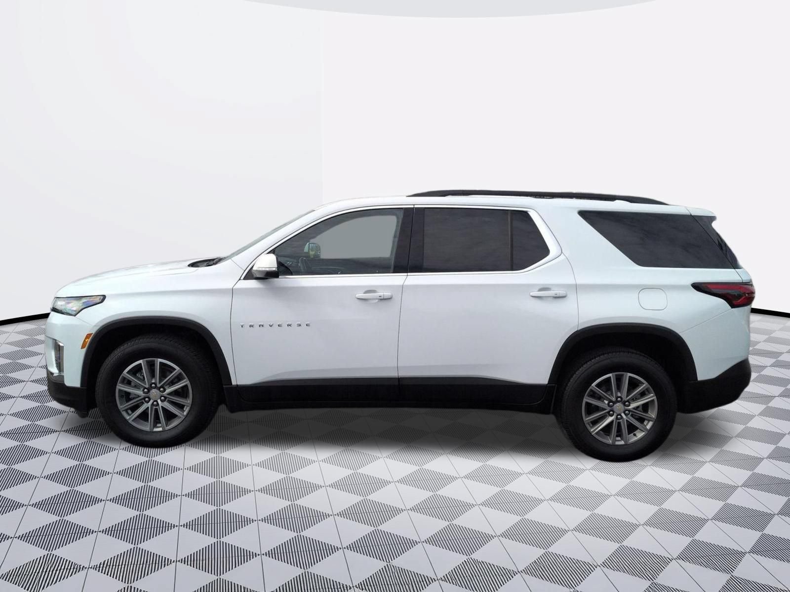 Certified 2023 Chevrolet Traverse LT AWD/4WD image 4