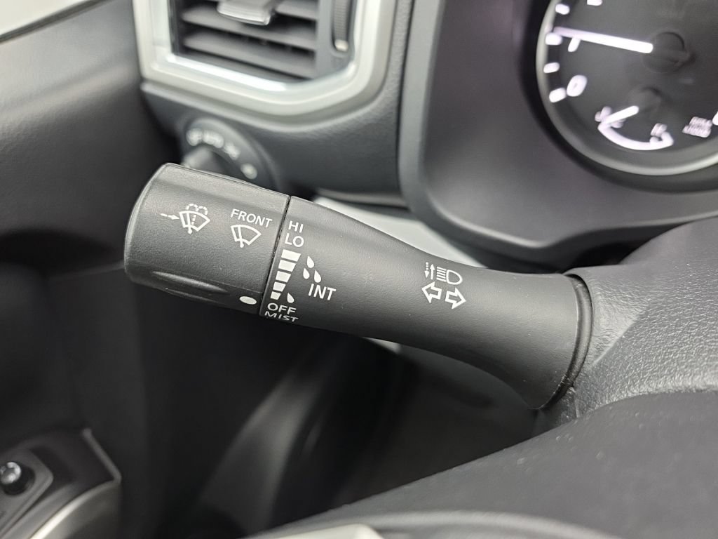 Used 2021 Nissan Titan SV w/ SV Convenience Package AWD/4WD image 25