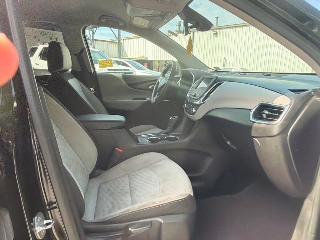 Used 2020 Chevrolet Equinox LS w/ LS Convenience Package FWD image 48