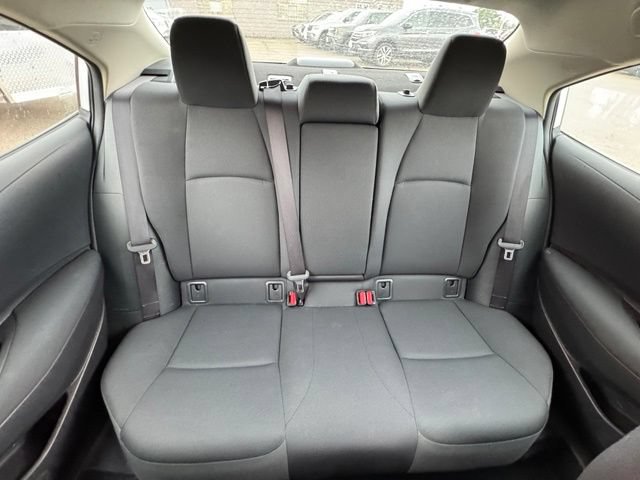 Used 2022 Toyota Corolla LE FWD image 15