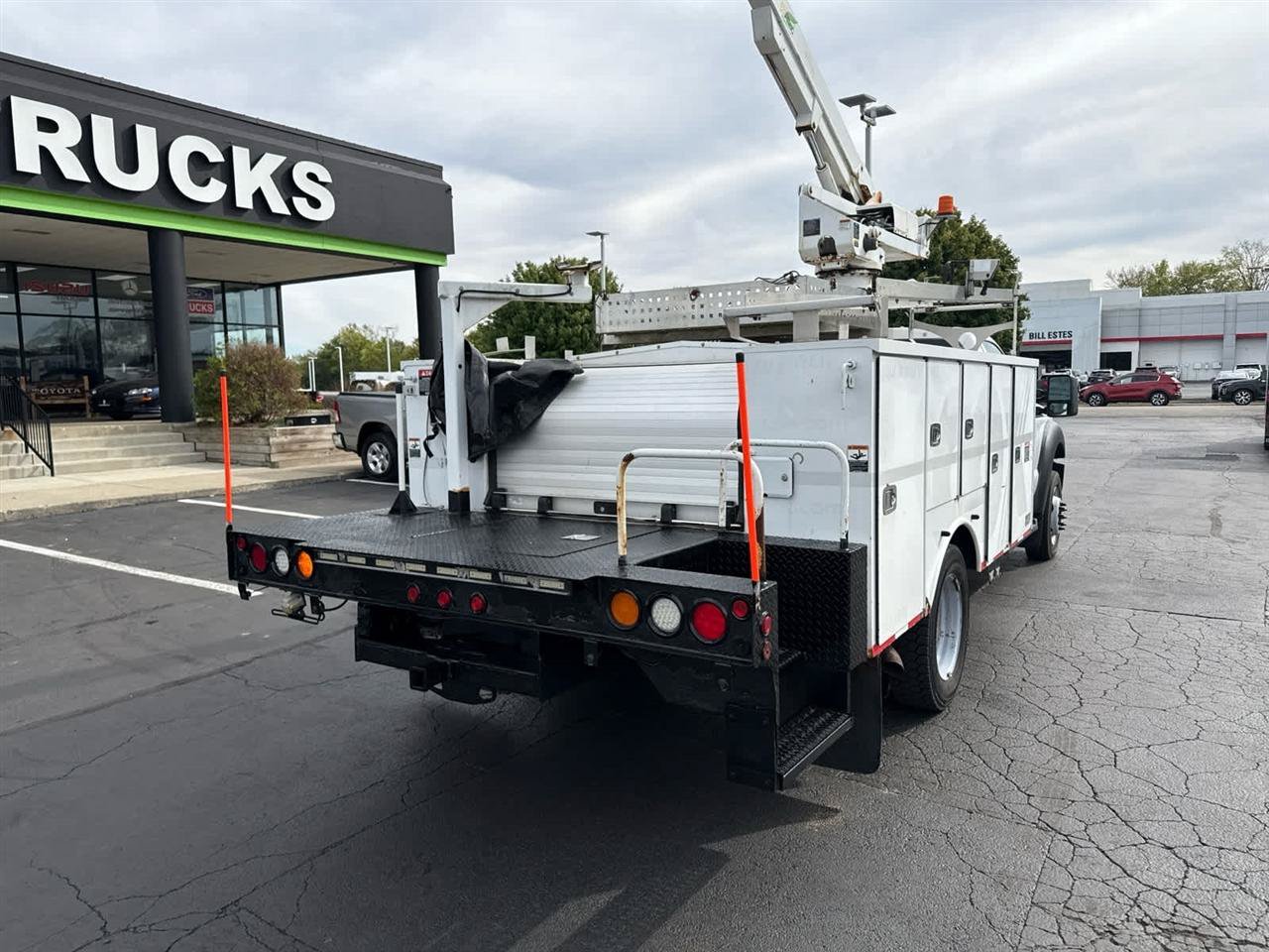 Used 2012 Ford F550 Luxury w/ PWR Equipment Group RWD image 8