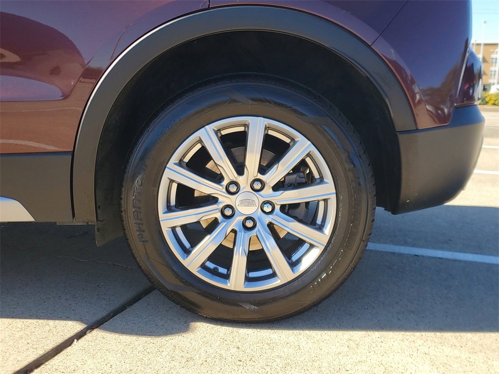 Used 2023 Cadillac XT4 Premium Luxury w/ Technology Package image 10