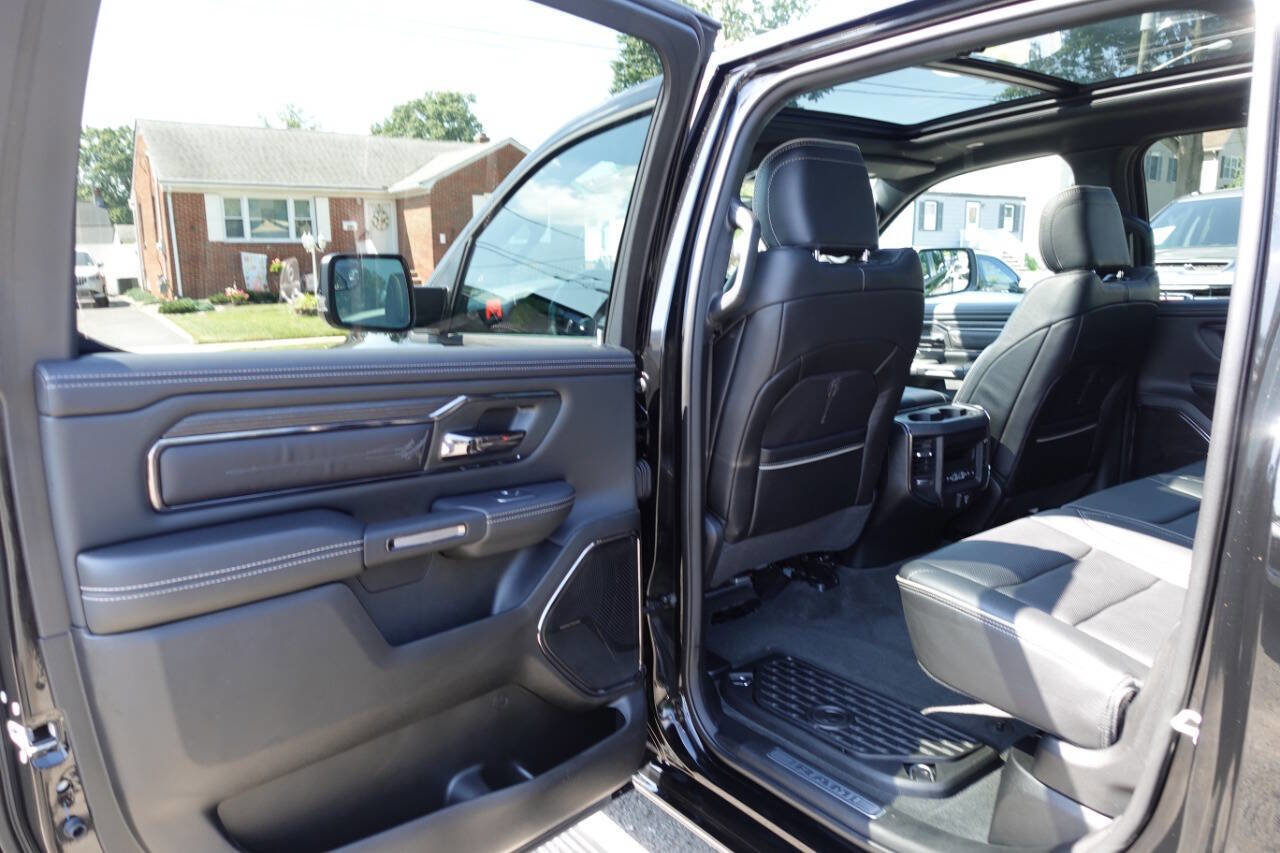 Used 2024 RAM 1500 Limited image 25