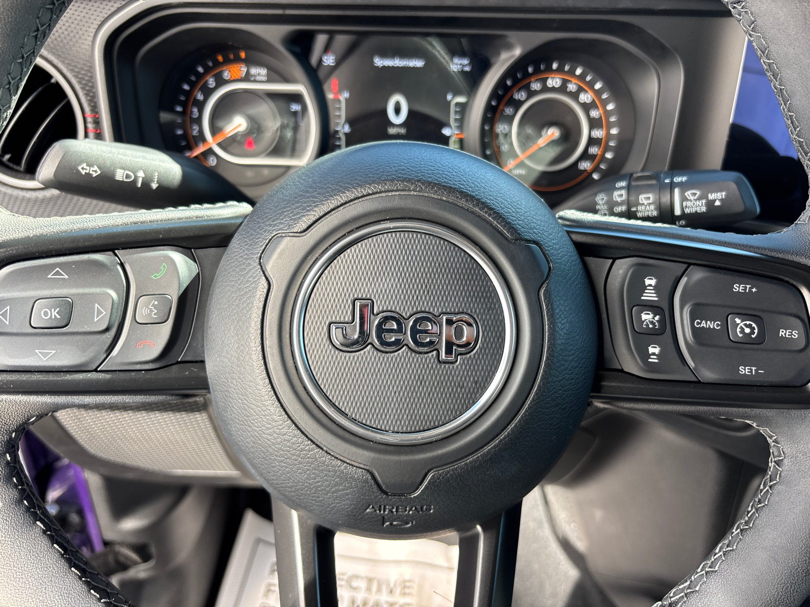 Used 2026 Jeep Wrangler Unlimited Rubicon AWD/4WD image 15