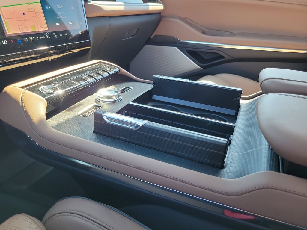 New 2026 Lincoln Navigator Black Label AWD/4WD image 29