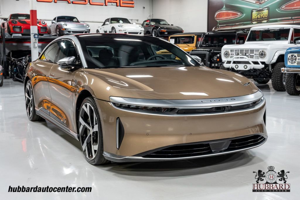 Used 2022 Lucid Air Dream Edition image 11