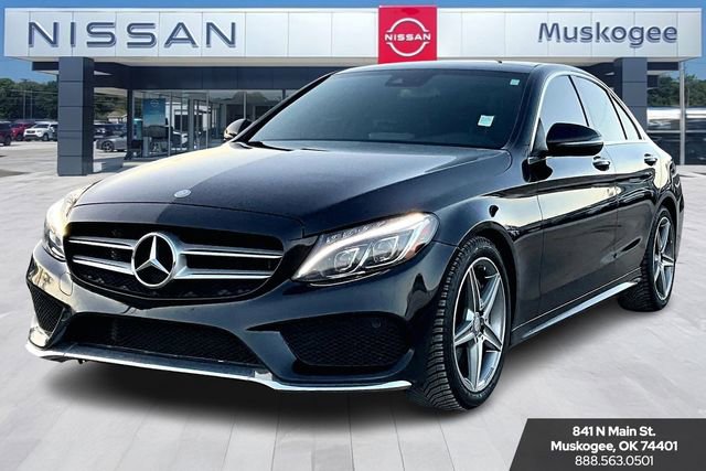 Used 2017 Mercedes-Benz C 300 4MATIC Sedan image 3