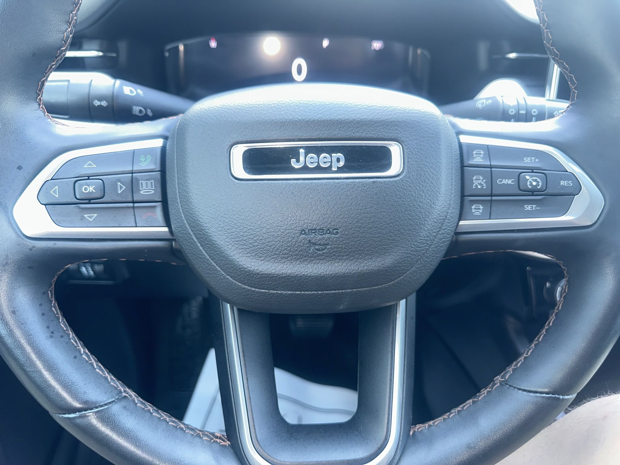 Used 2022 Jeep Compass Limited w/ Elite Group AWD/4WD image 29