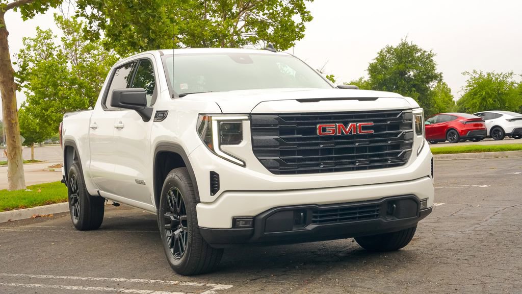 New 2026 GMC Sierra 1500 Elevation image 5