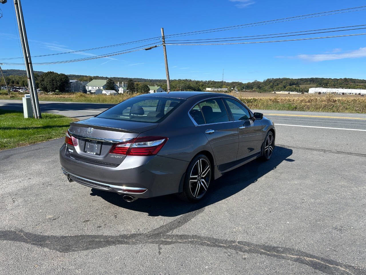 Used 2016 Honda Accord Sport image 12
