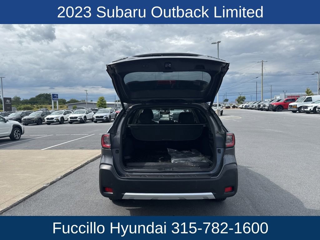 Used 2023 Subaru Outback Limited image 8
