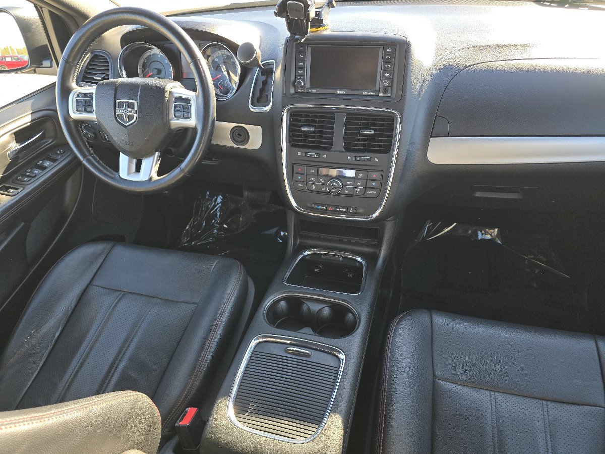 Used 2018 Dodge Grand Caravan GT FWD image 21