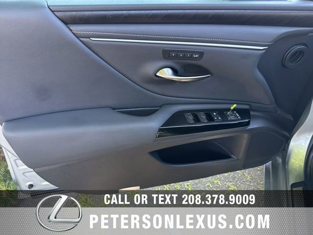 Used 2024 Lexus ES 250 w/ Premium Package AWD/4WD image 21