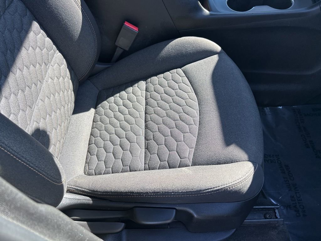 Used 2020 Chevrolet Equinox LT image 48