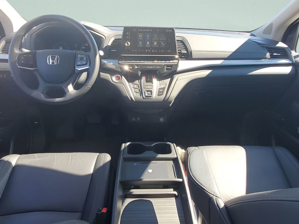 Used 2025 Honda Odyssey EX-L image 24