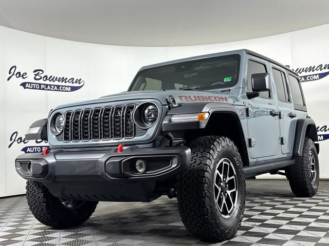 Used 2025 Jeep Wrangler Unlimited Rubicon image 2