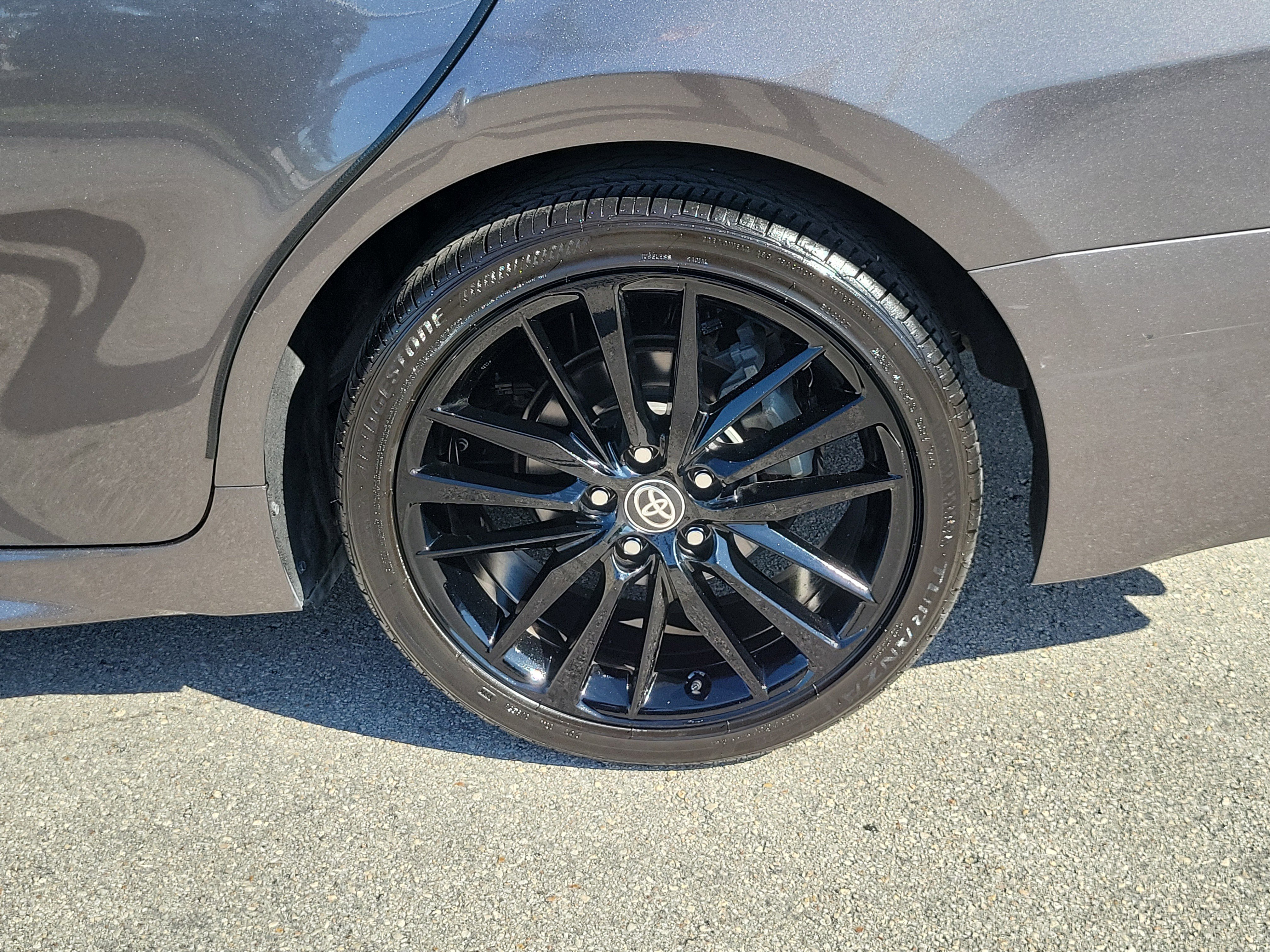 Used 2023 Toyota Camry XSE FWD image 24