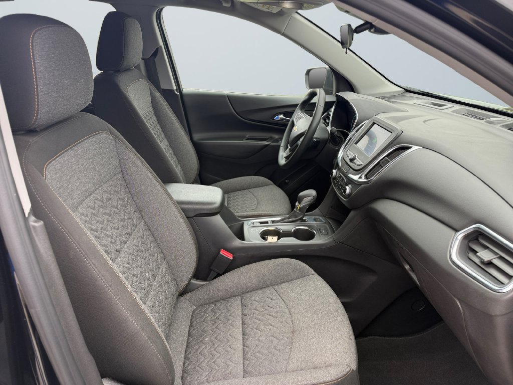 Used 2024 Chevrolet Equinox LT AWD/4WD image 15