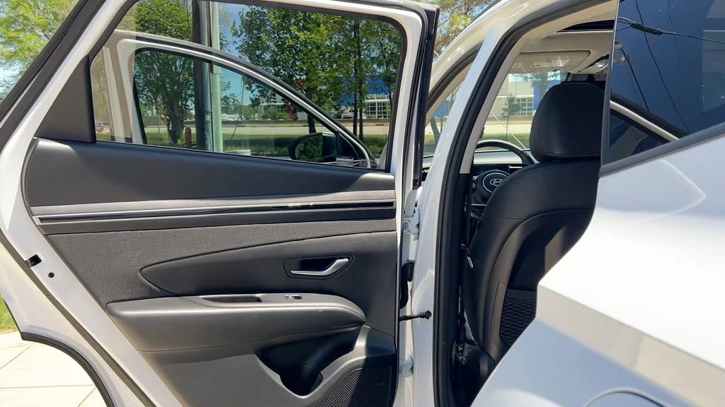 Used 2023 Hyundai Tucson SEL w/ Convenience Package image 40