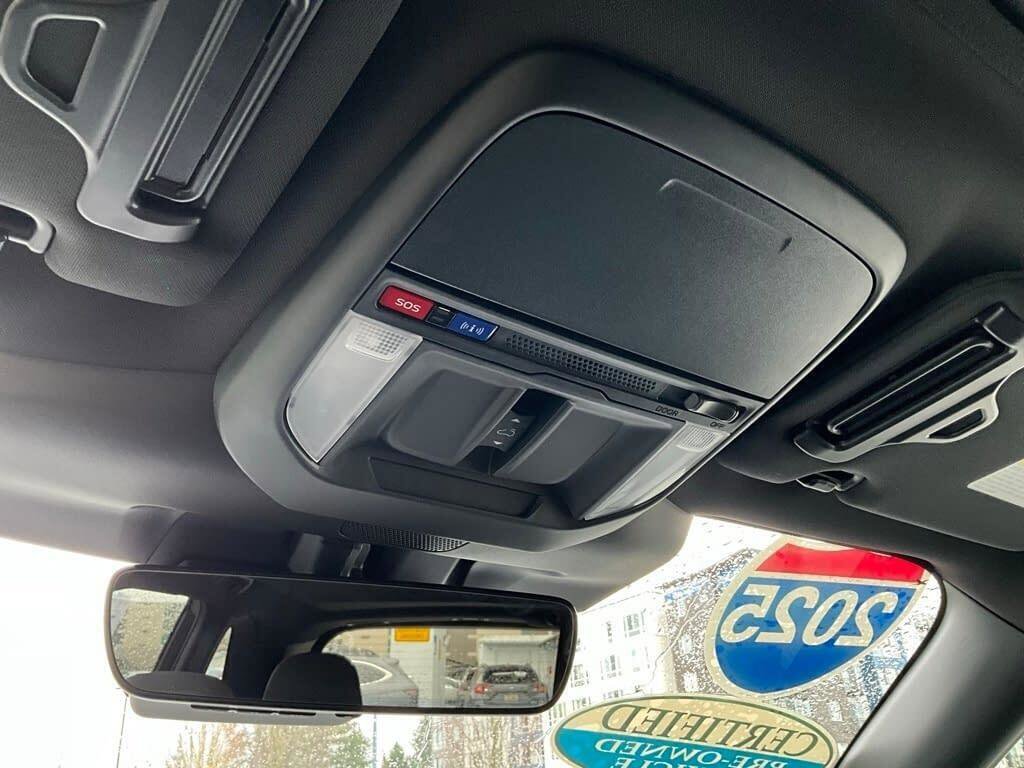 Certified 2025 Subaru Forester Premium image 16