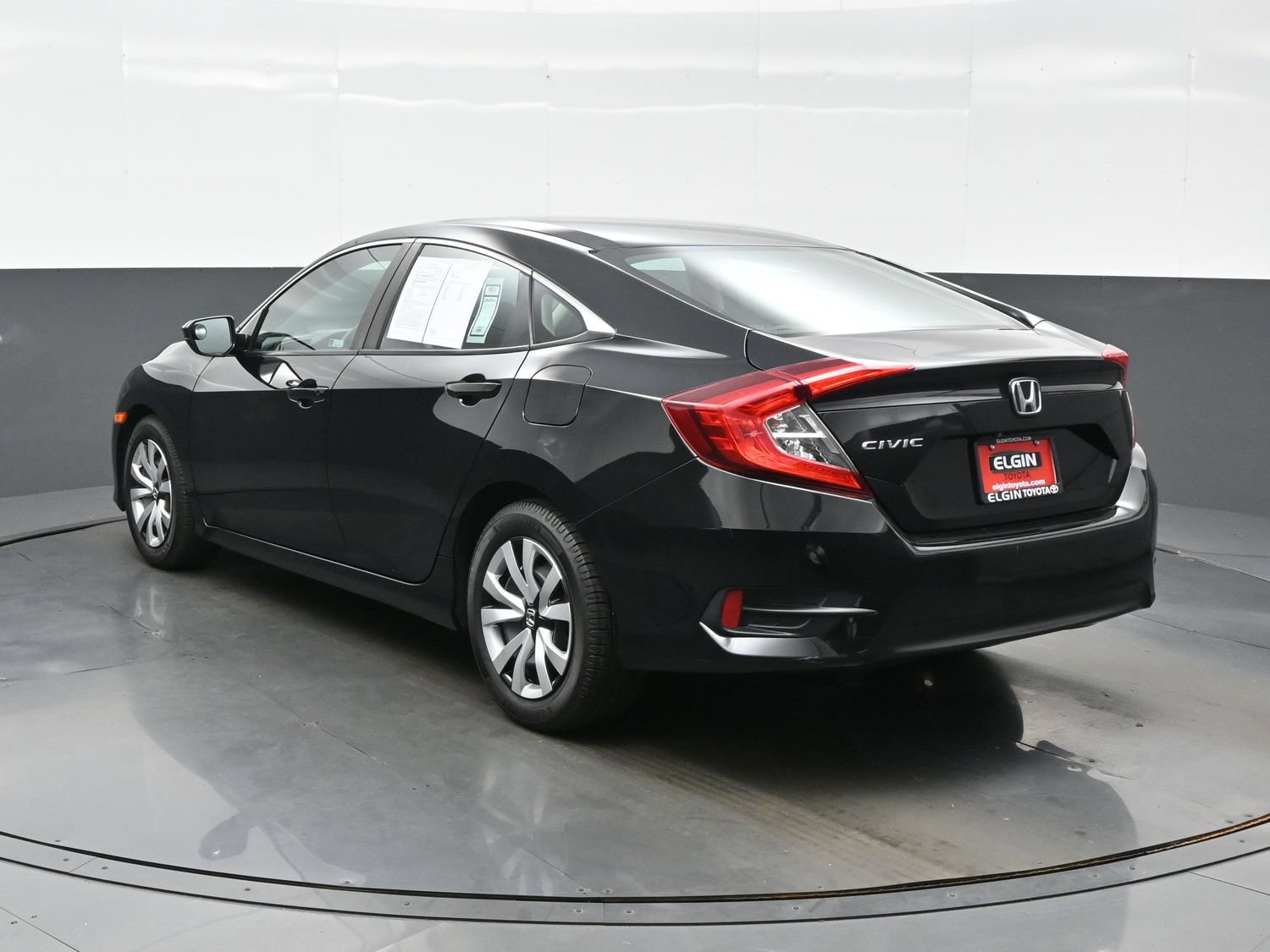Used 2018 Honda Civic LX image 4