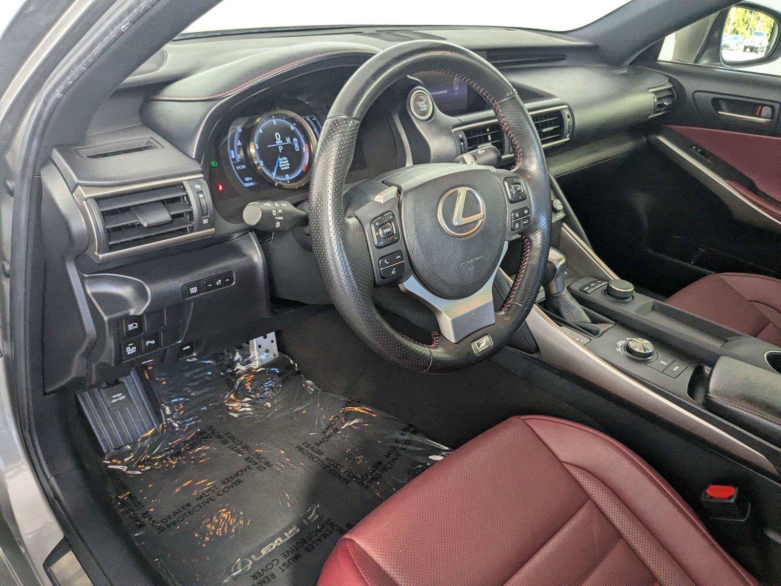 Used 2020 Lexus IS 350 F Sport w/ F Sport Package RWD image 12