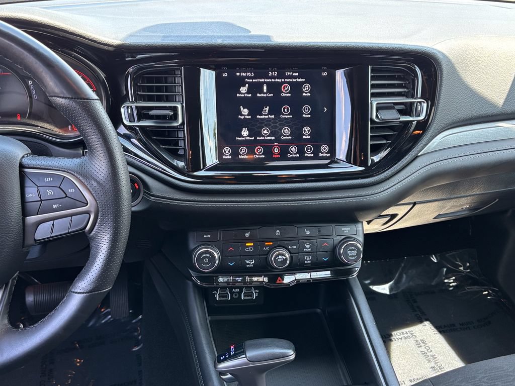 Used 2024 Dodge Durango SXT w/ 3rd Row Seating Group AWD/4WD image 34