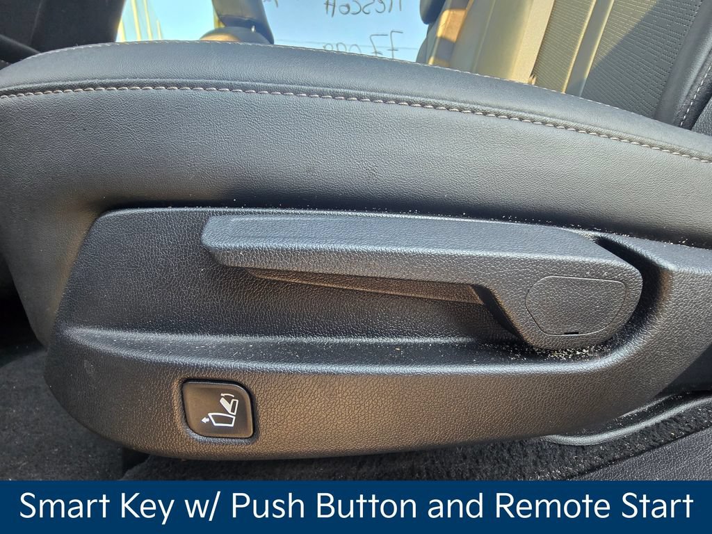Used 2022 Kia Sorento S w/ Panoramic Sunroof Package FWD image 12