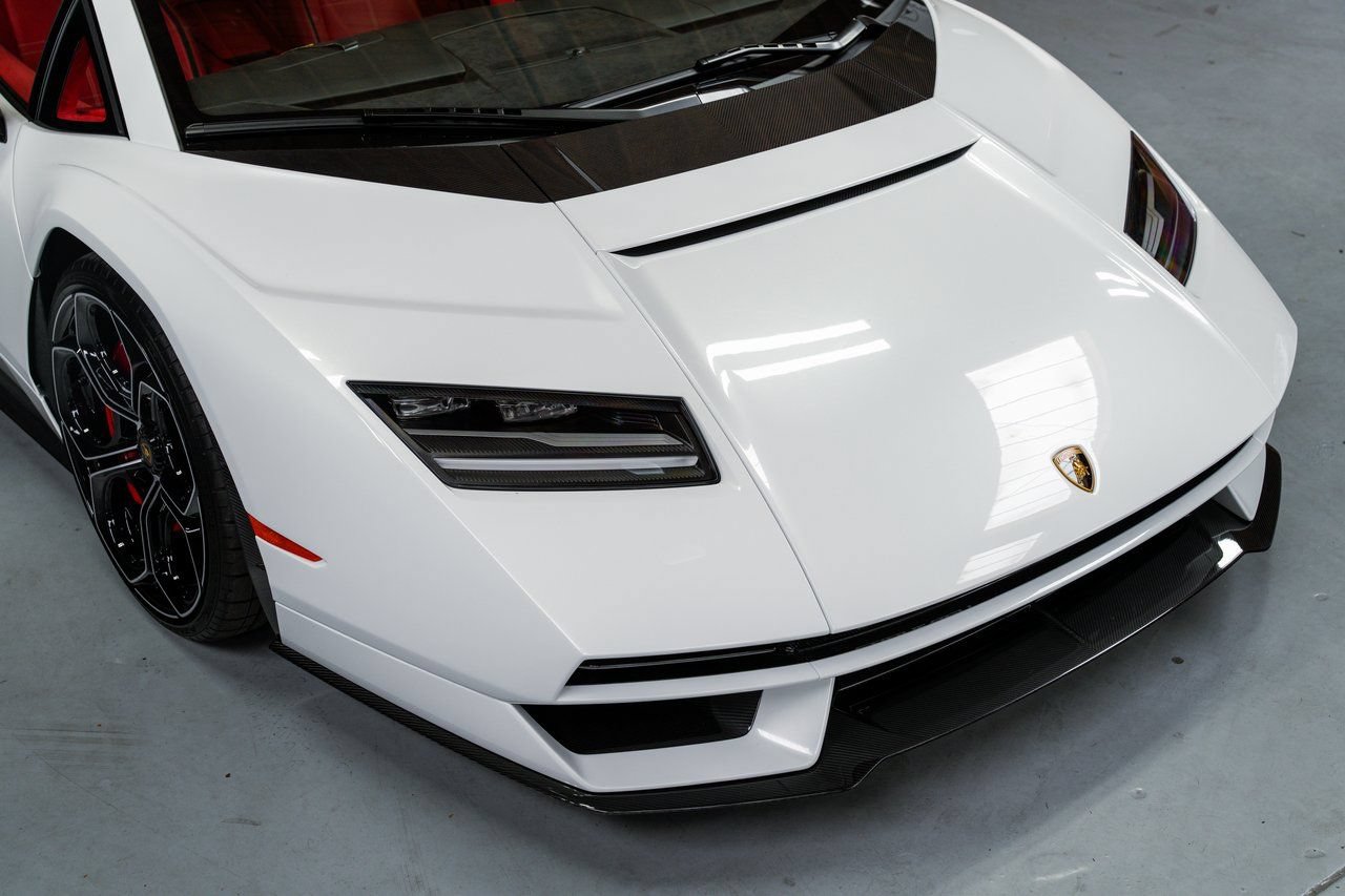 Used 2022 Lamborghini Aventador Countach AWD/4WD image 11
