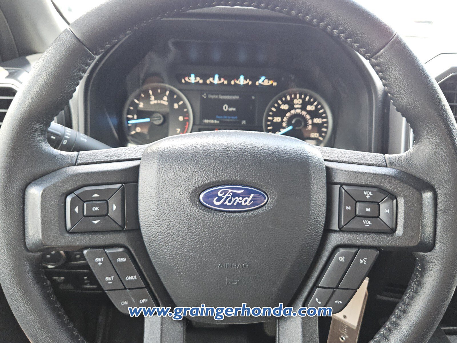 Used 2020 Ford F150 XLT w/ Equipment Group 302A Luxury AWD/4WD image 18