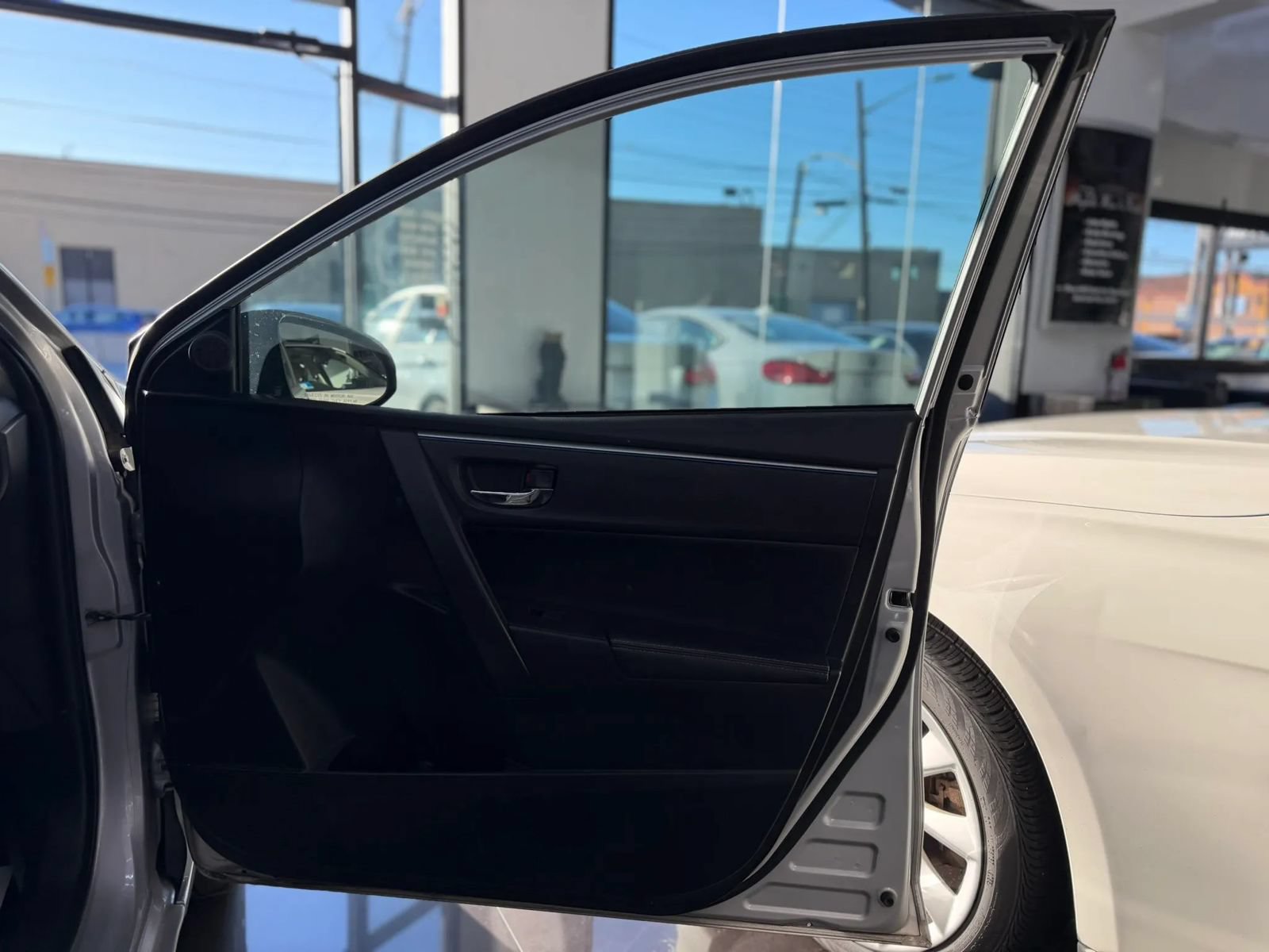 Used 2014 Toyota Corolla S FWD image 11