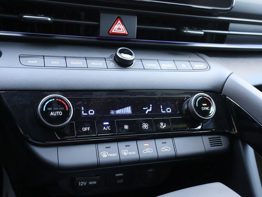 New 2026 Hyundai Elantra Sport image 37